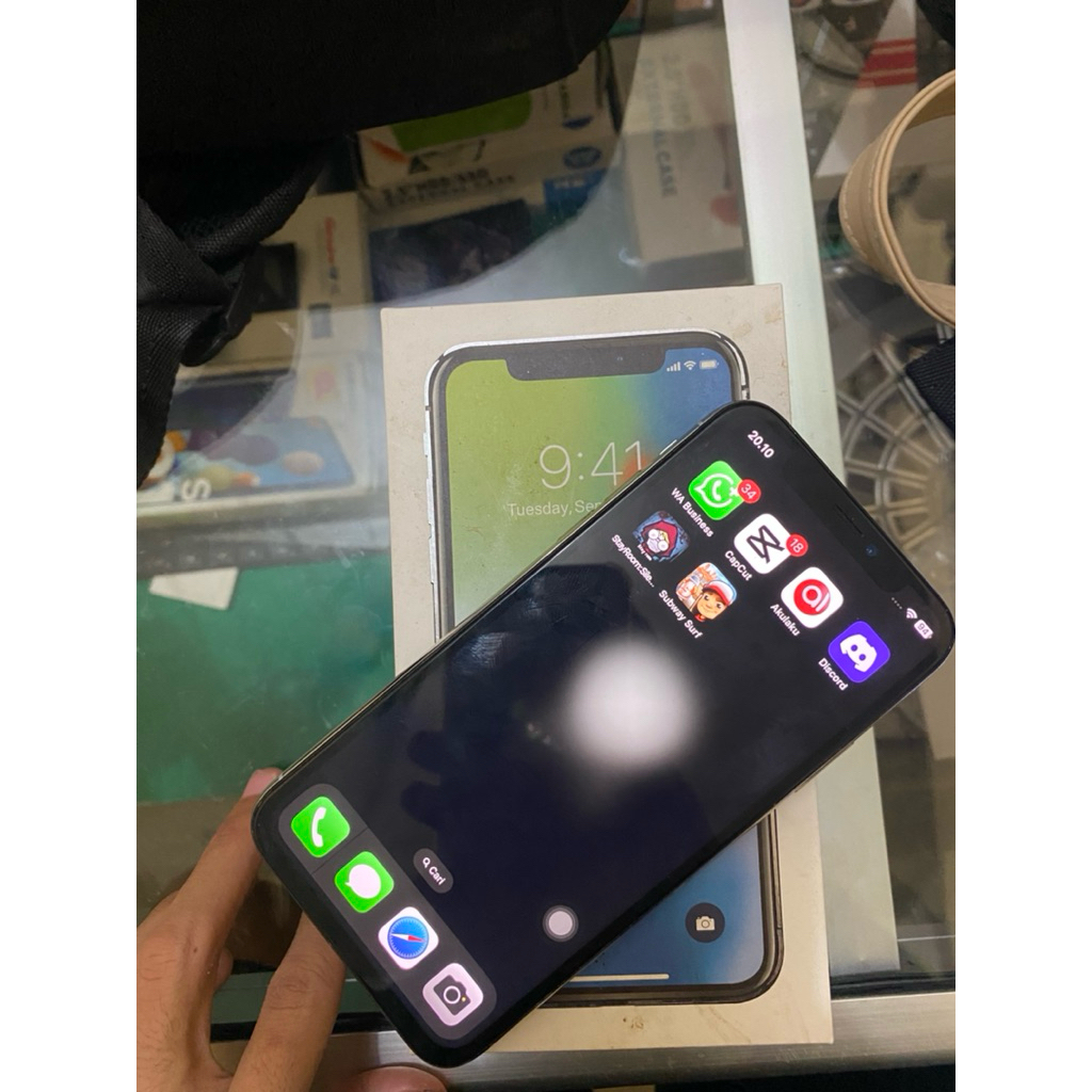 IPHONE X 64gb WIFI ONLY (bukan bypass) MINUS (baca deskripsi)