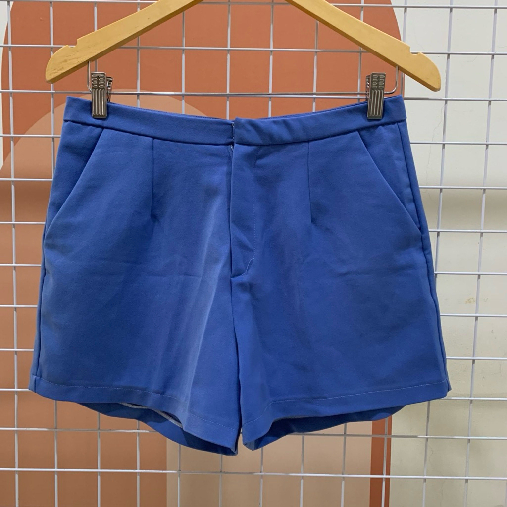 Celana Pendek Uniqlo Preloved Second