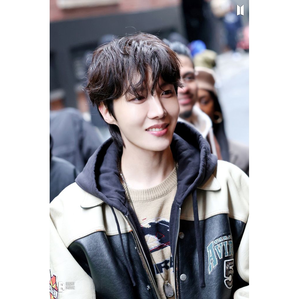 

Stiker Kecil J-Hope BTS Part 4