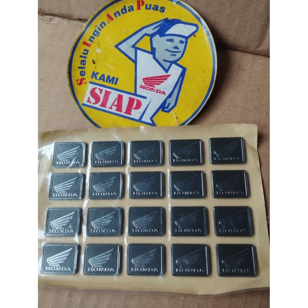 emblem logo sayap honda universal honda vario beat genio scoopy pcx cbr cb150r supra 125 original or