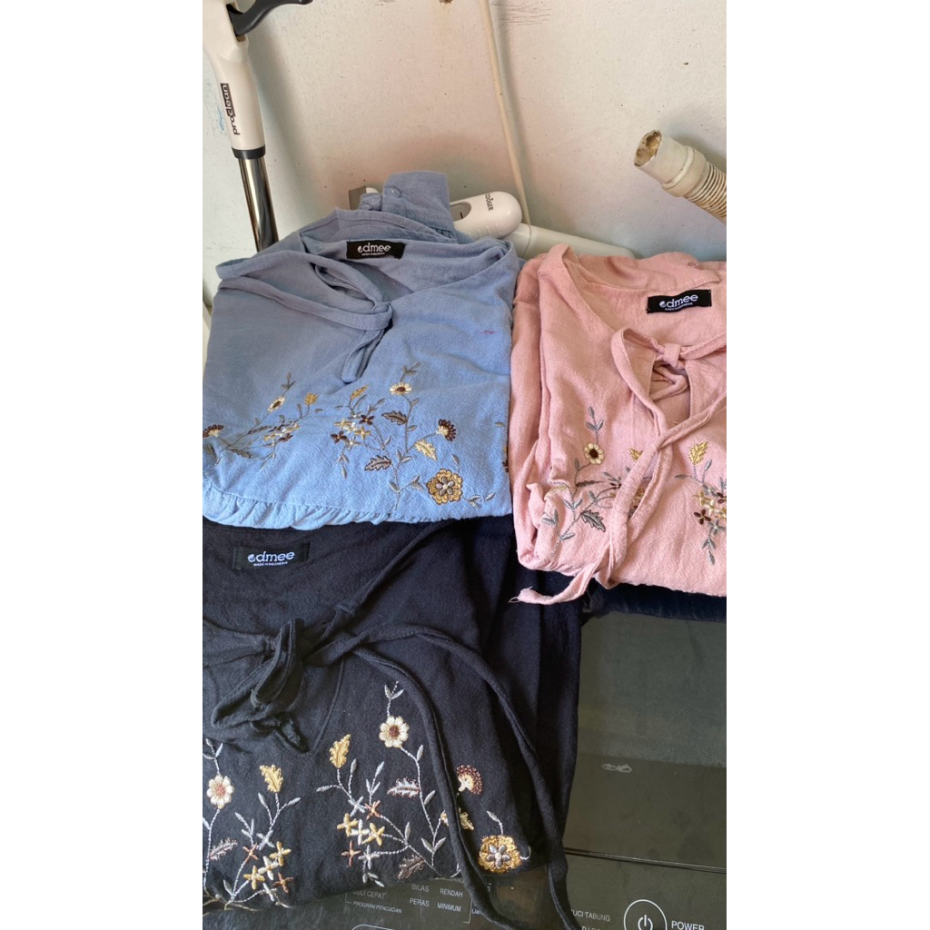 blouse edmee (preloved)