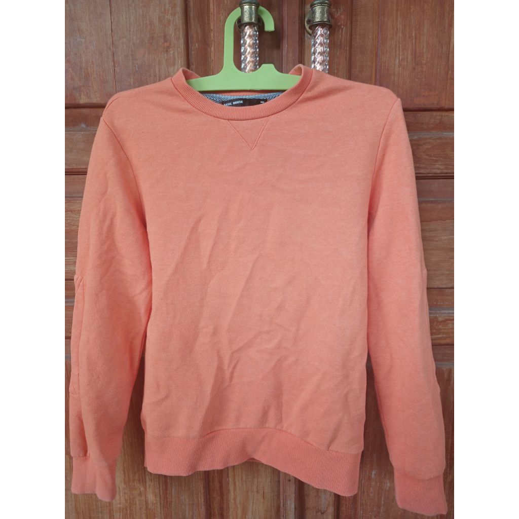 preloved sweater orange basic house