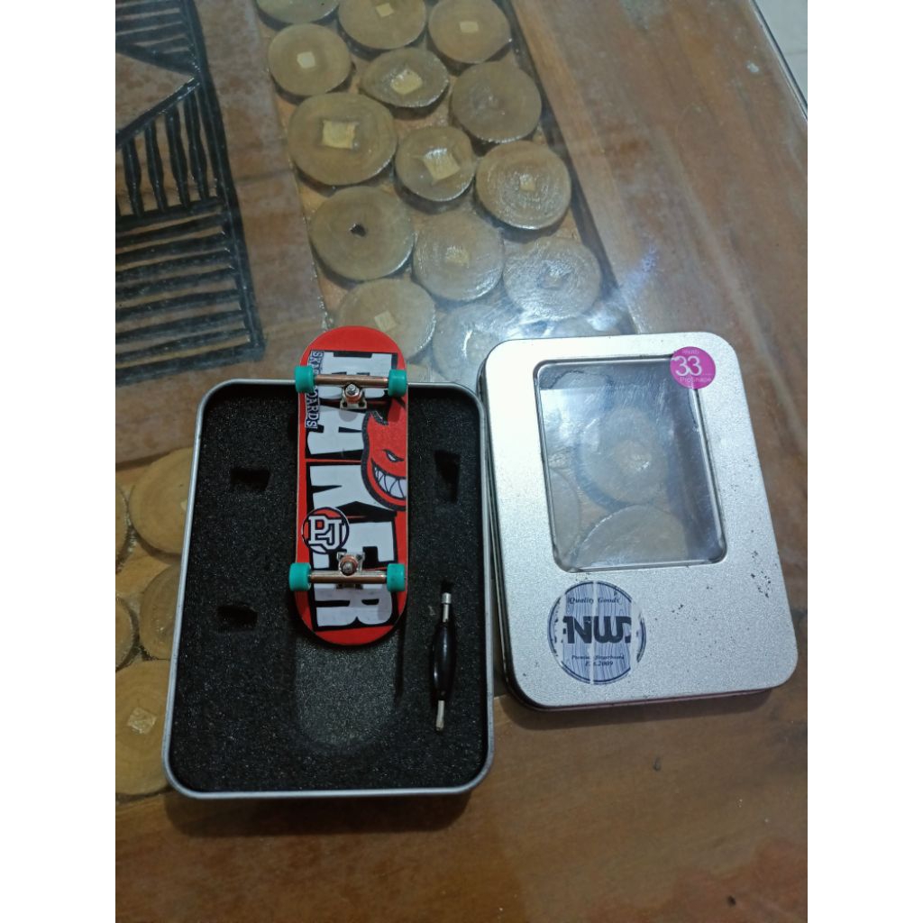 Fingerboard second not blackriver truck flaface