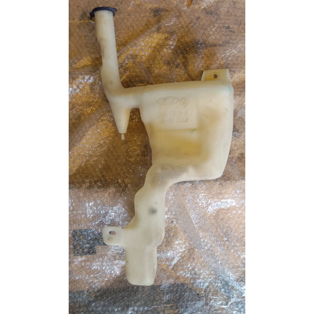 tabung wifer belakang Ford fiesta original copotan