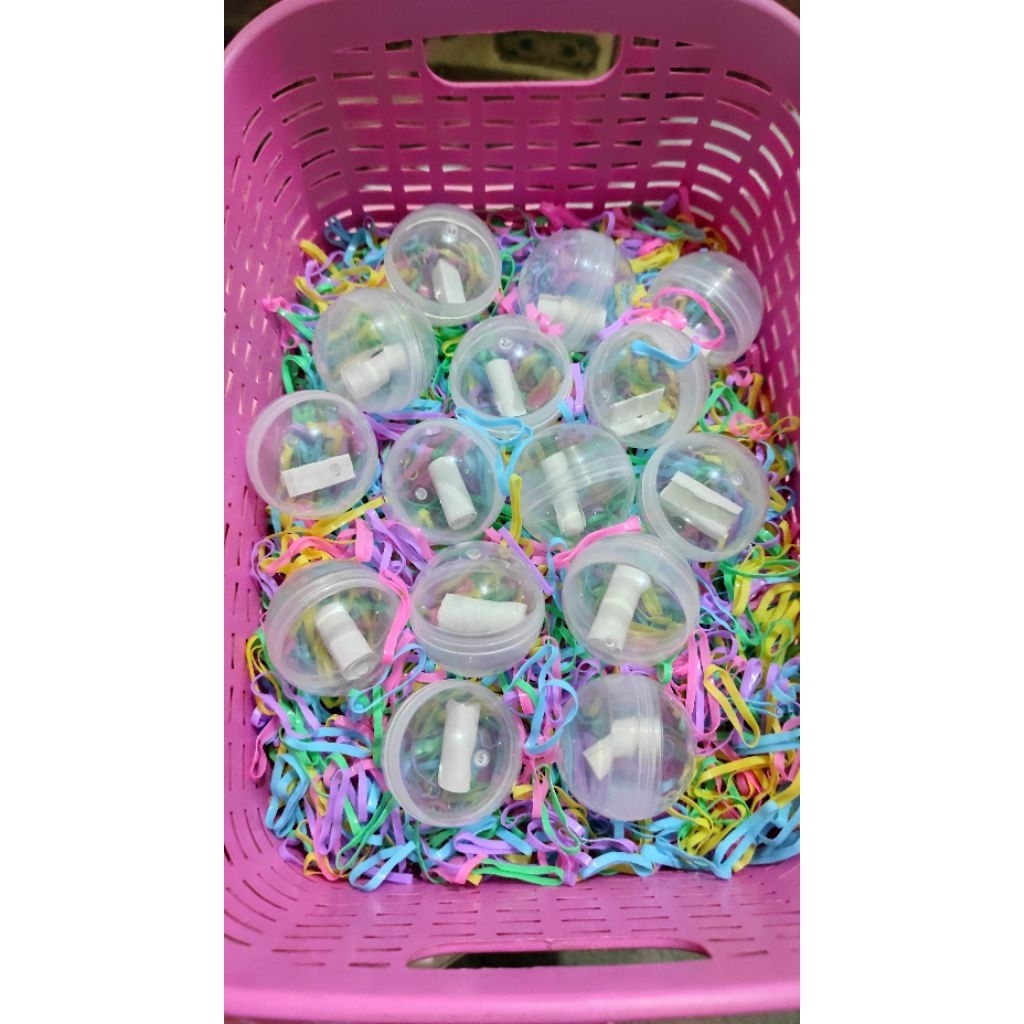 Gacha bola kapsul premium