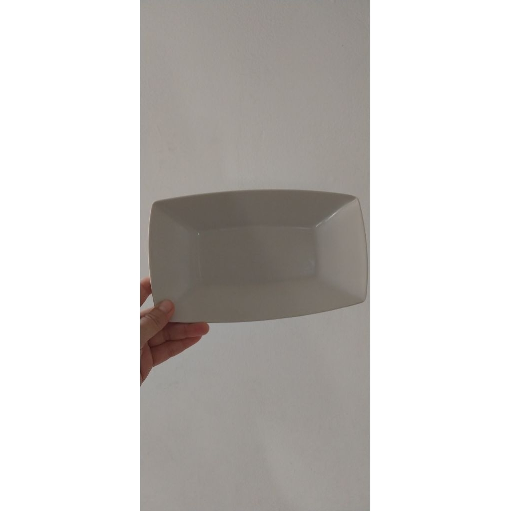 piring vanda putih melamine