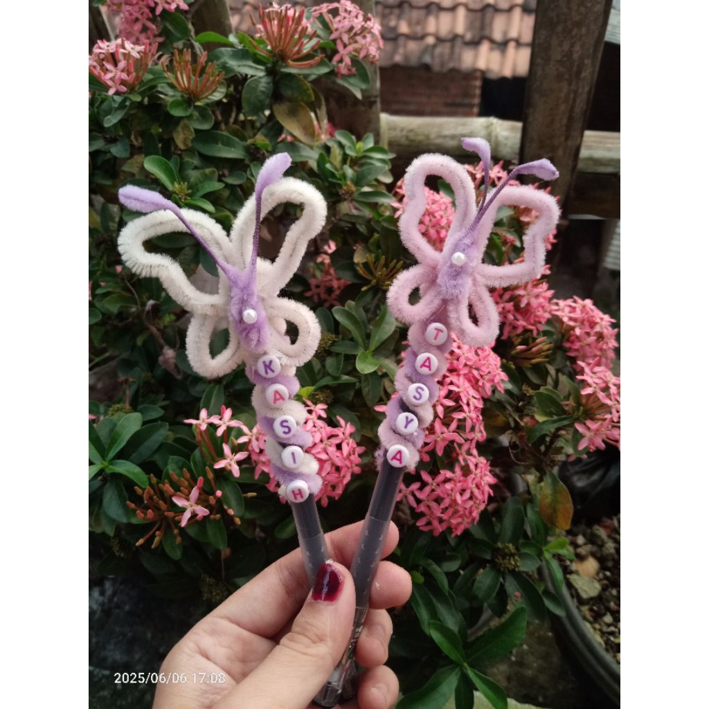 

bulpen hias costum estetik lucu