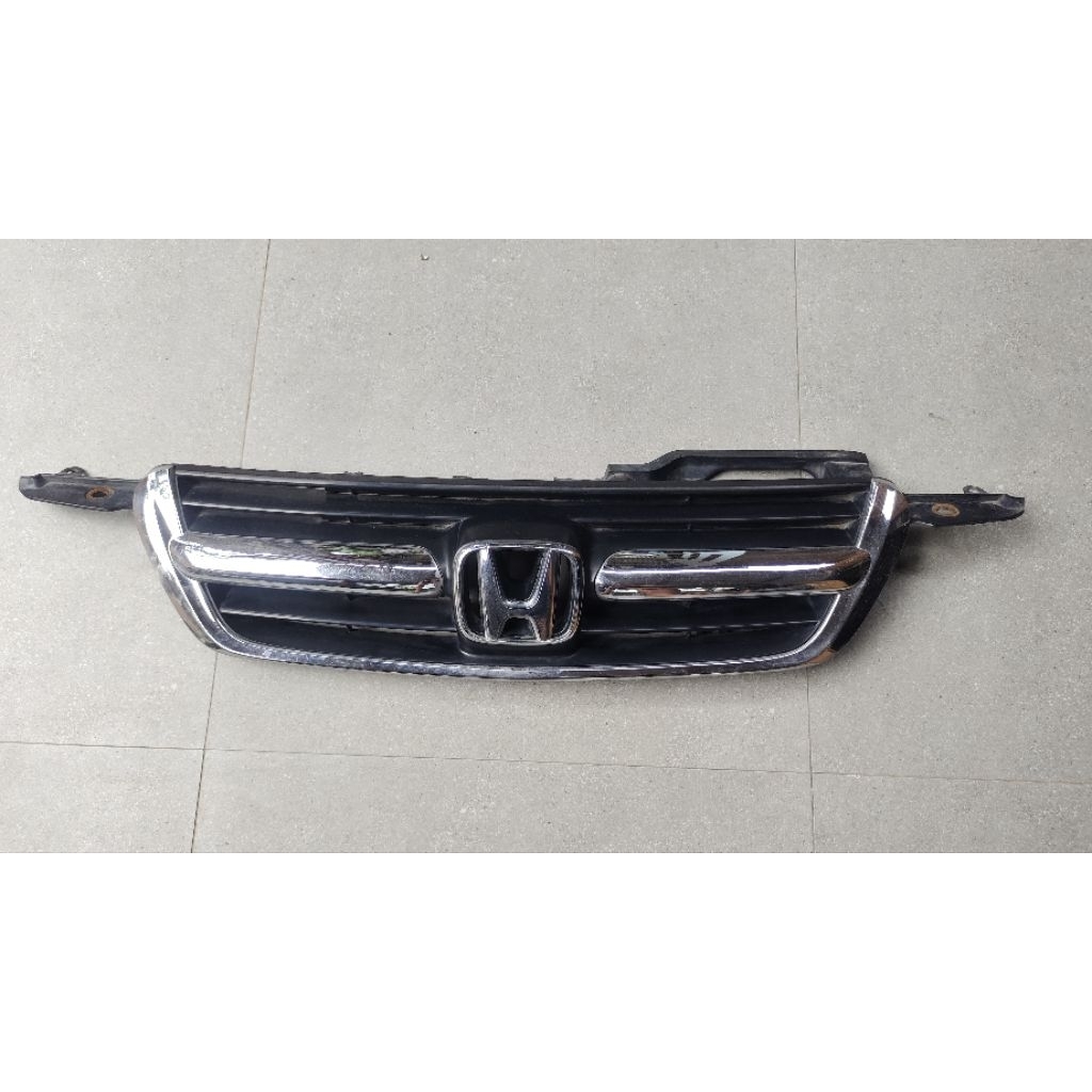 grill depan Honda CRV gen 2