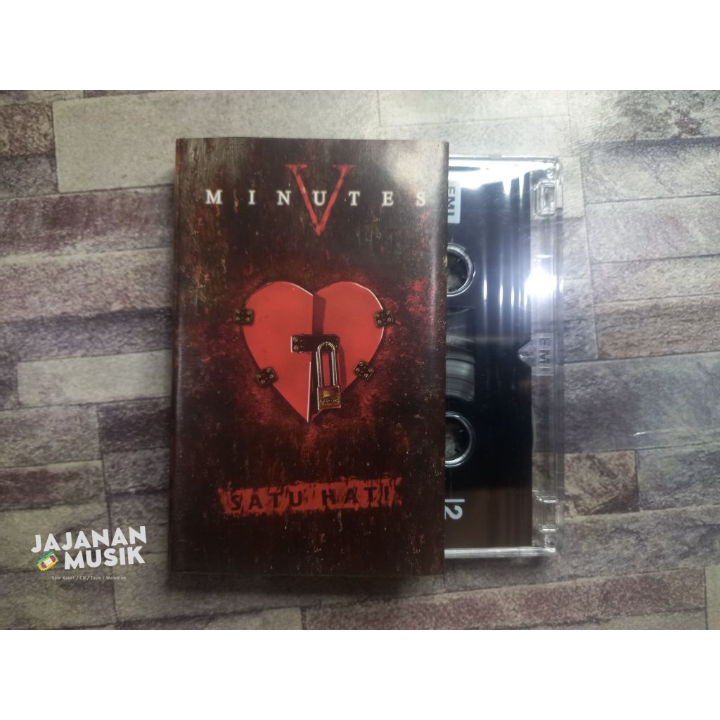 Kaset Five Minutes (Satu Hati)