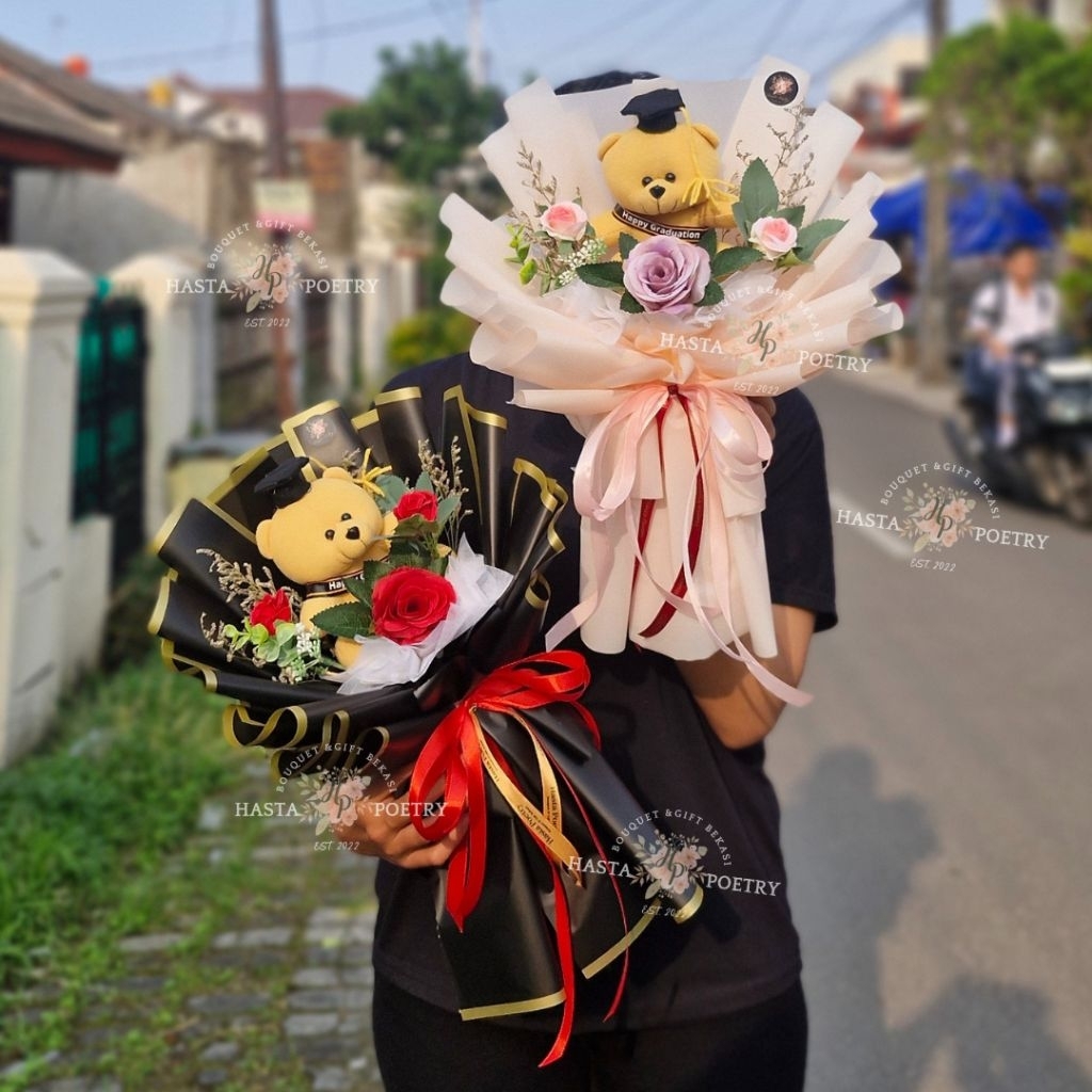 BUKET WISUDA MURAH PELEPASAN SMA, KULIAH , SEMPRO GRADUATION SMALL WISUDA BONEKA BUNGA ARTIFICIAL