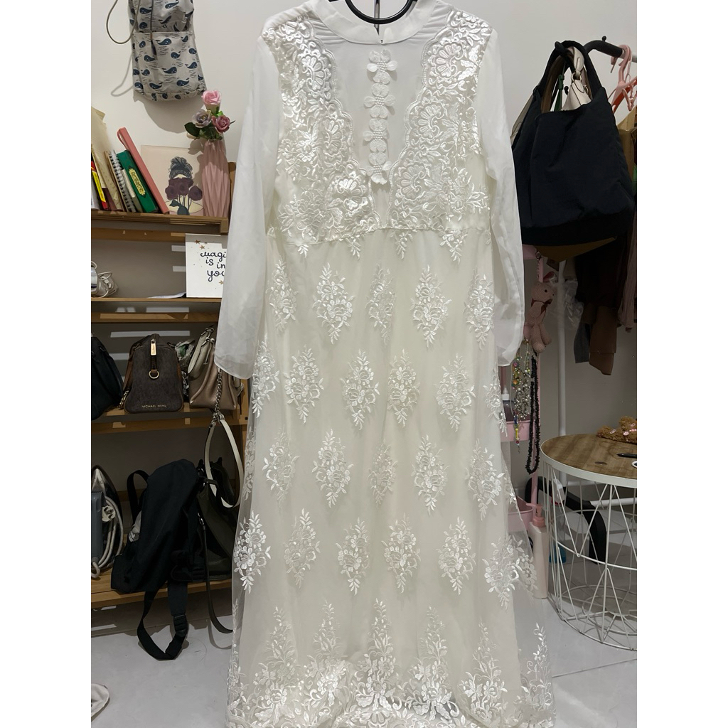 preloved white dress gamis