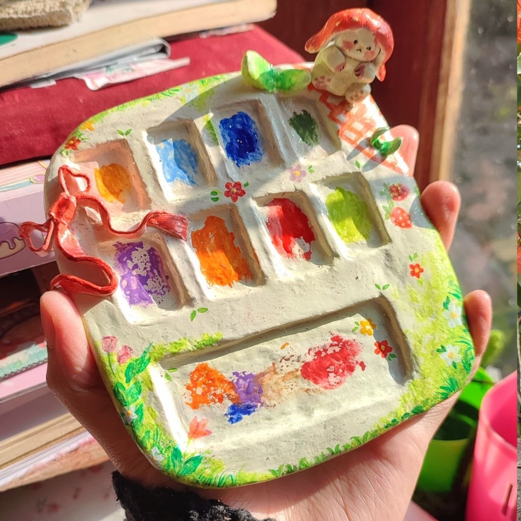 

Custom palette lukis dari clay (handmade 100%)