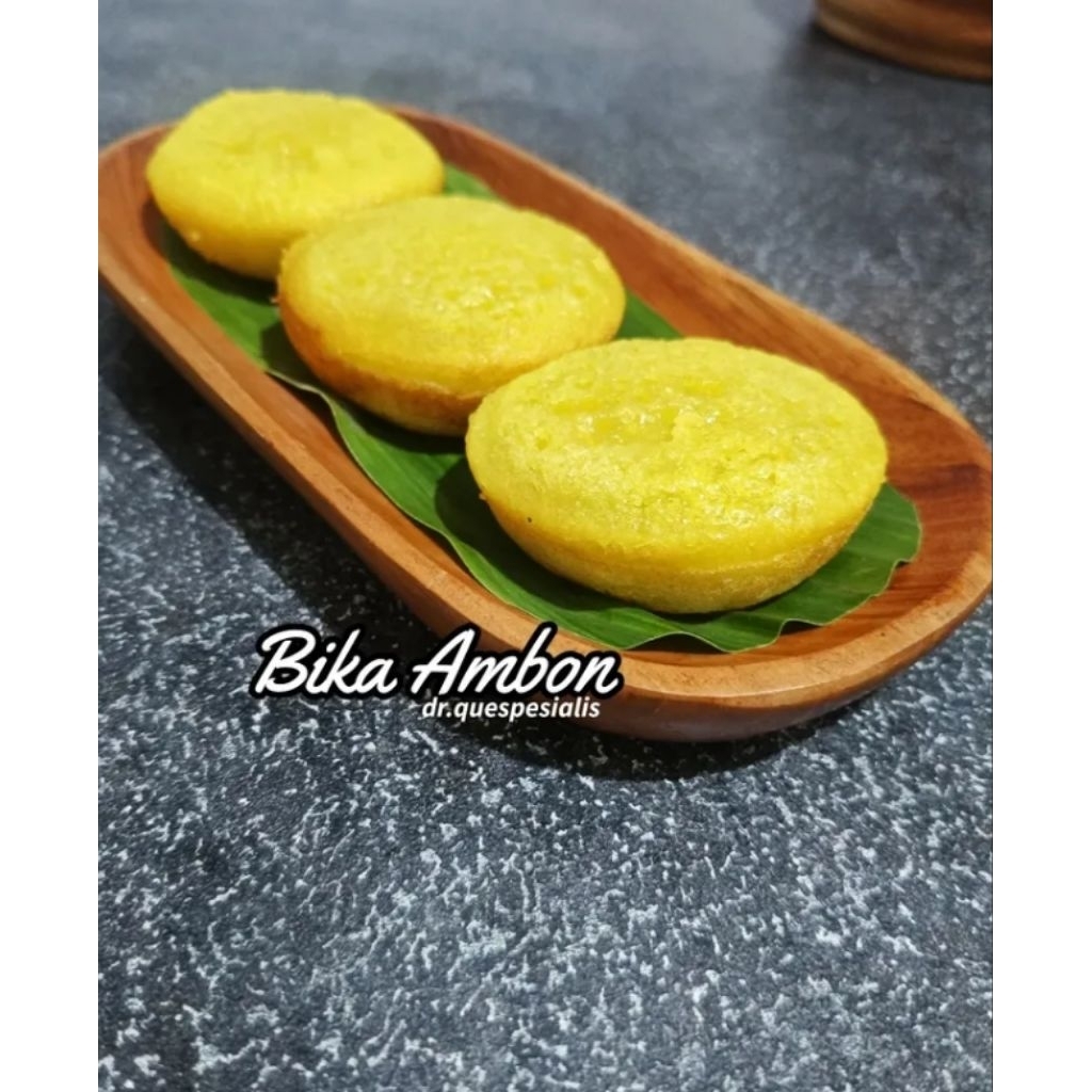 

jajanan pasar/kue basah/kue/lemper gulung/Bika Ambon/bogul batik/martabak telur/bolu kukus/bitterballen/kue nona manis/talam labu/kue ketan