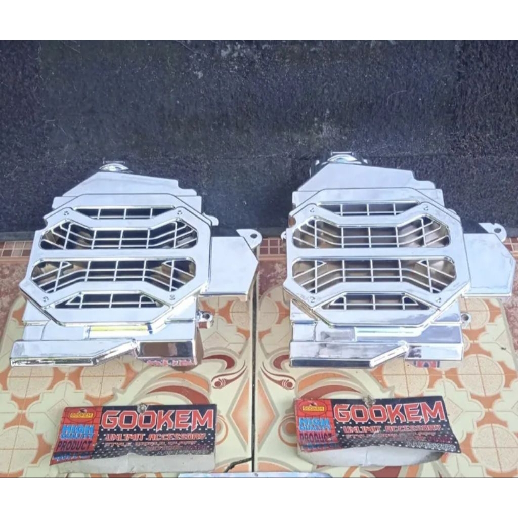 Cover radiator Vario 110 karbu & Vario techno original Gookem Thailand ABS (Model Airblade)