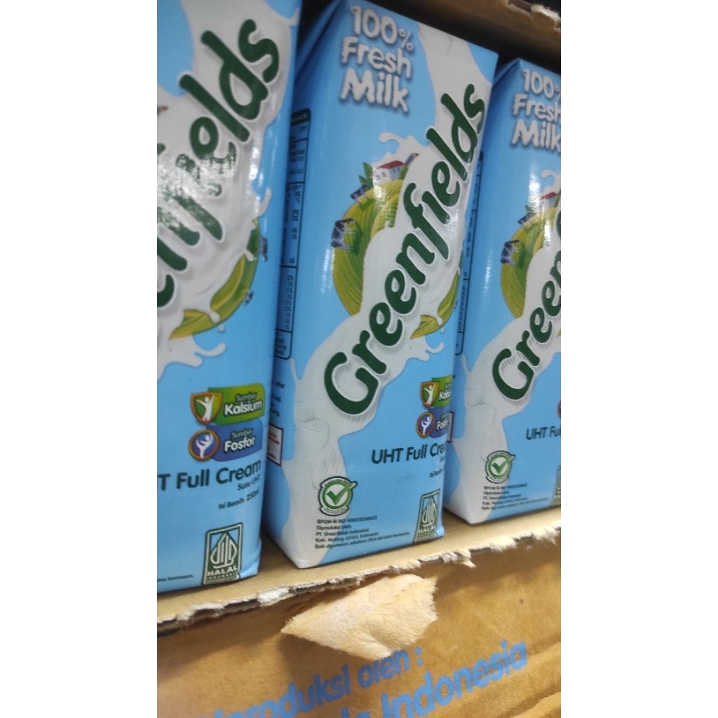 

GREENFIELD UHT MILK FULL CREAM TPK 105ML DAN 250 ML