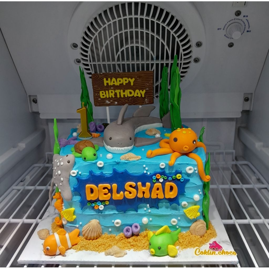 

cake birthday under sea/ kue ulang tahun tema laut /kueultah hewan laut