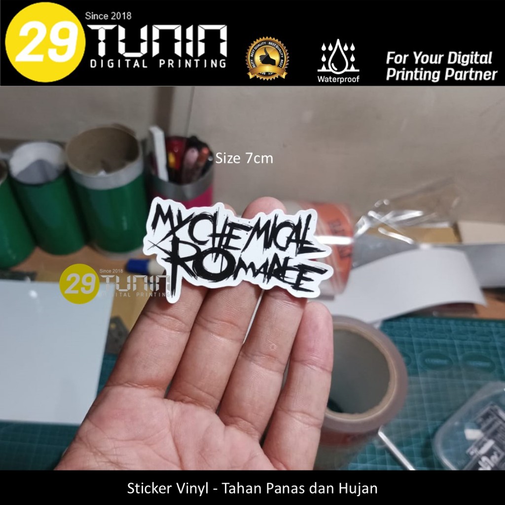

STICKER VINYL BAND MCR MY CHEMICAL ROMANCE | TAHAN PANAS & HUJAN | WATERPROOF