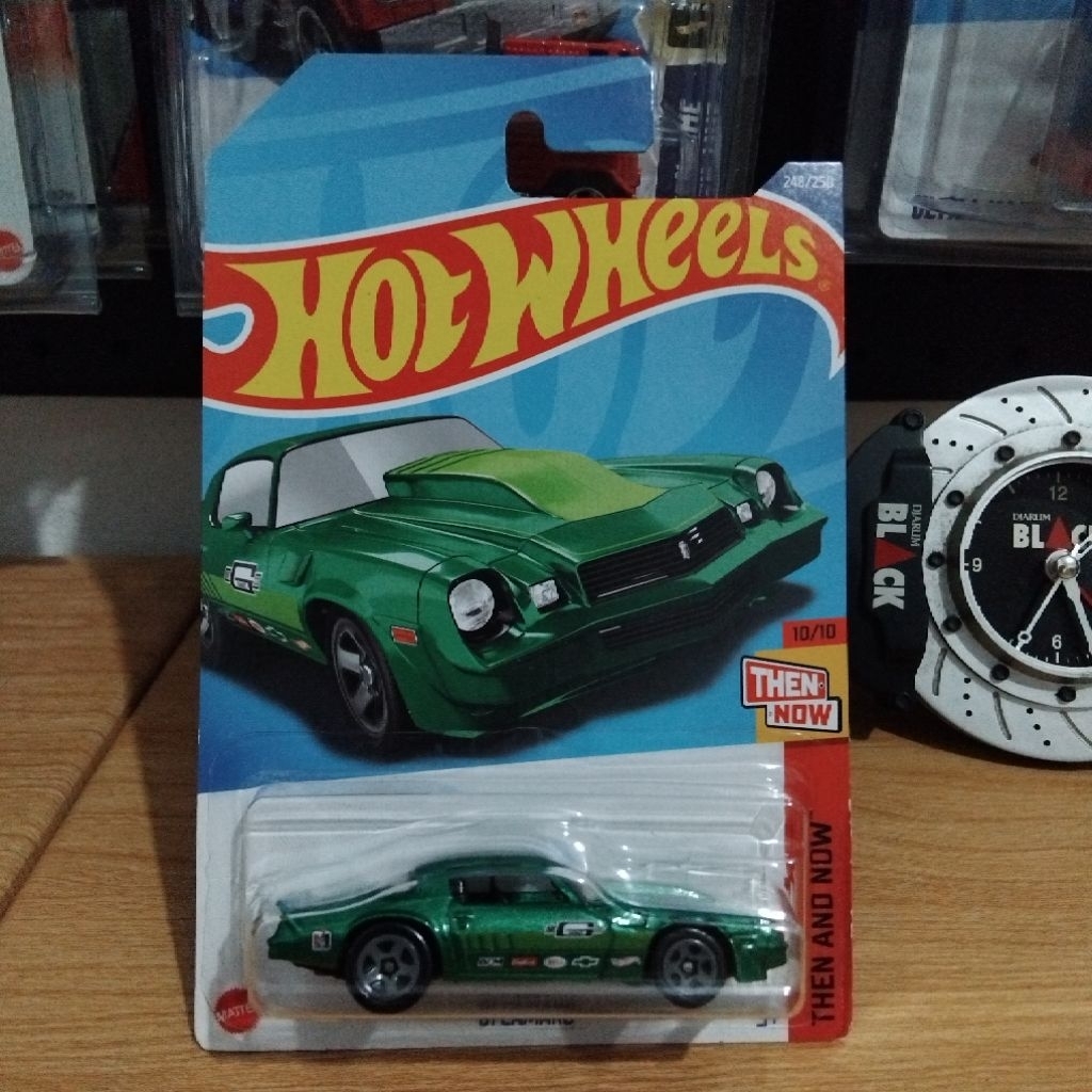 Hot Wheels Camaro 81