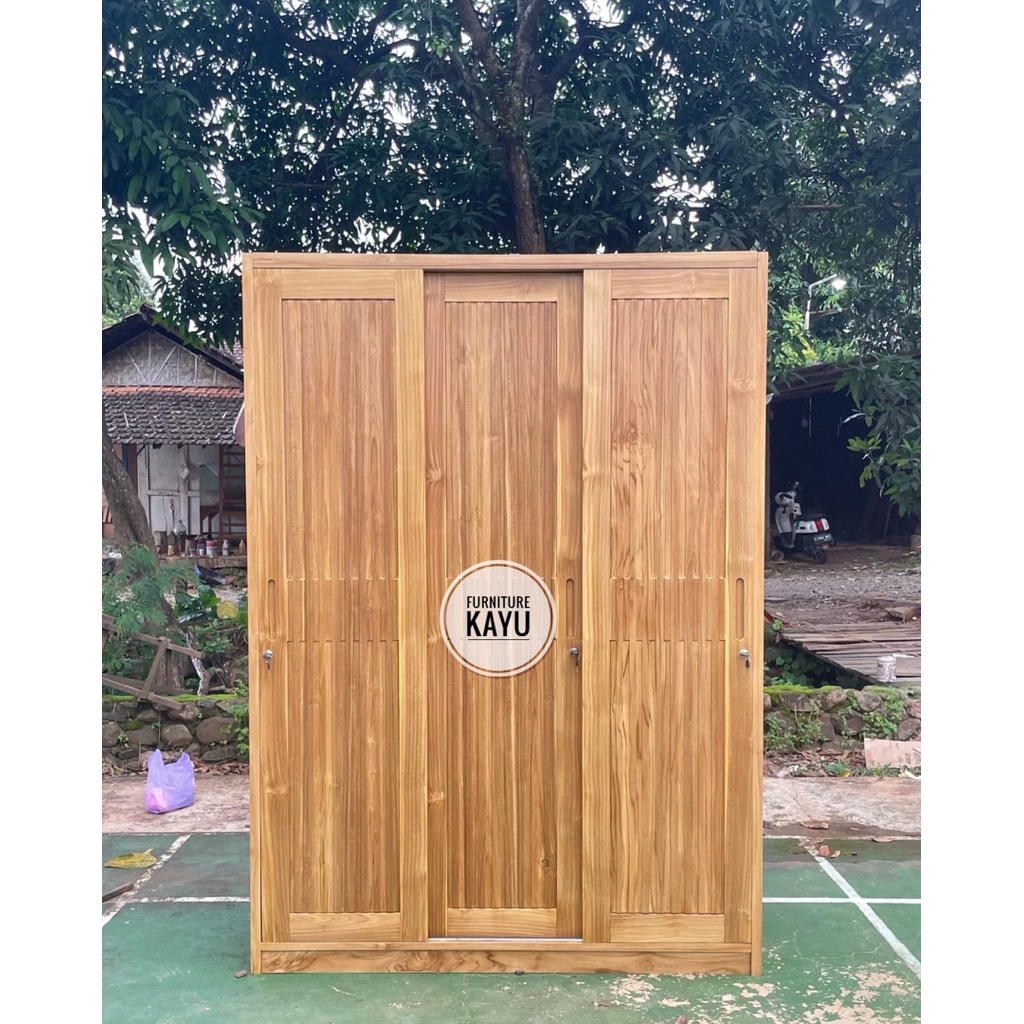 lemari pakaian minimalis pintu 3 kayu jati, lemari pakaian kayu jati, lemari pakaian