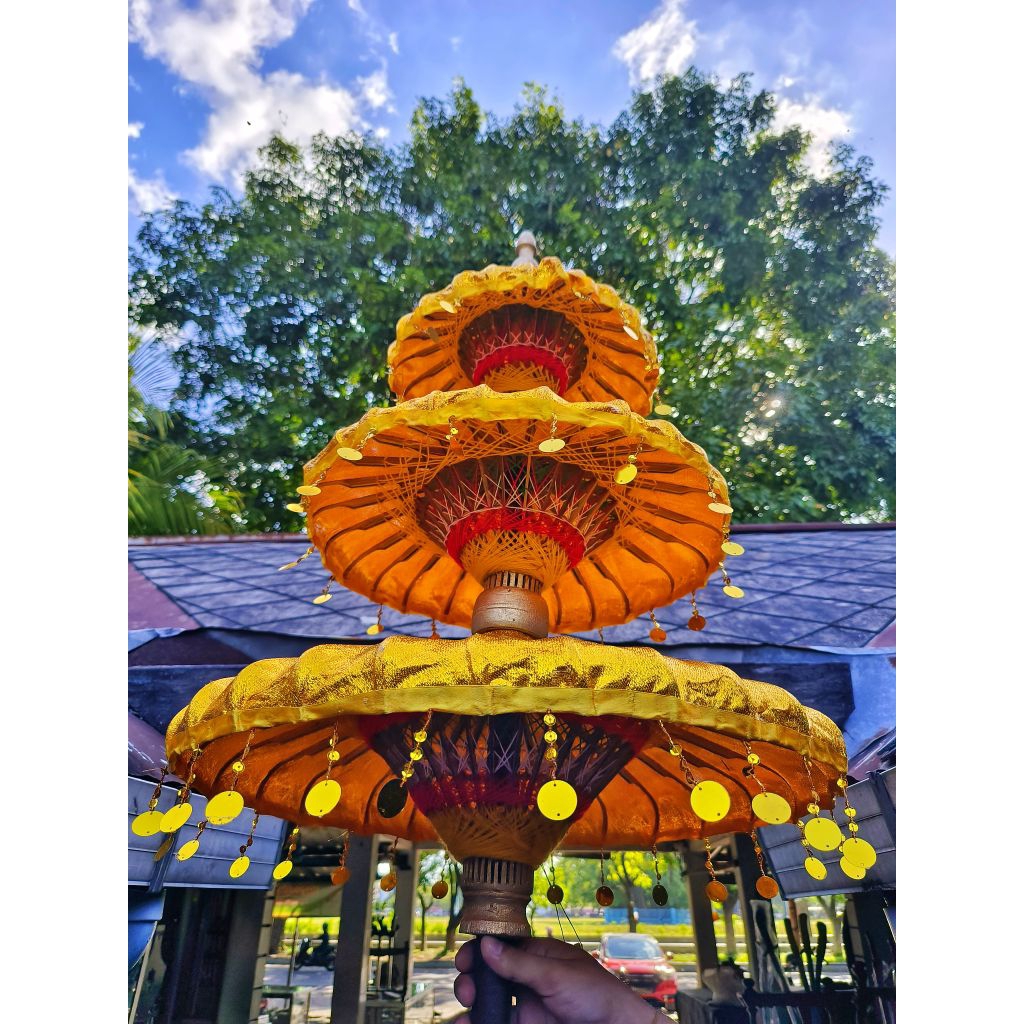 payung polos gold/payung susun 3 gold/payung susun dekorasi/payung murah