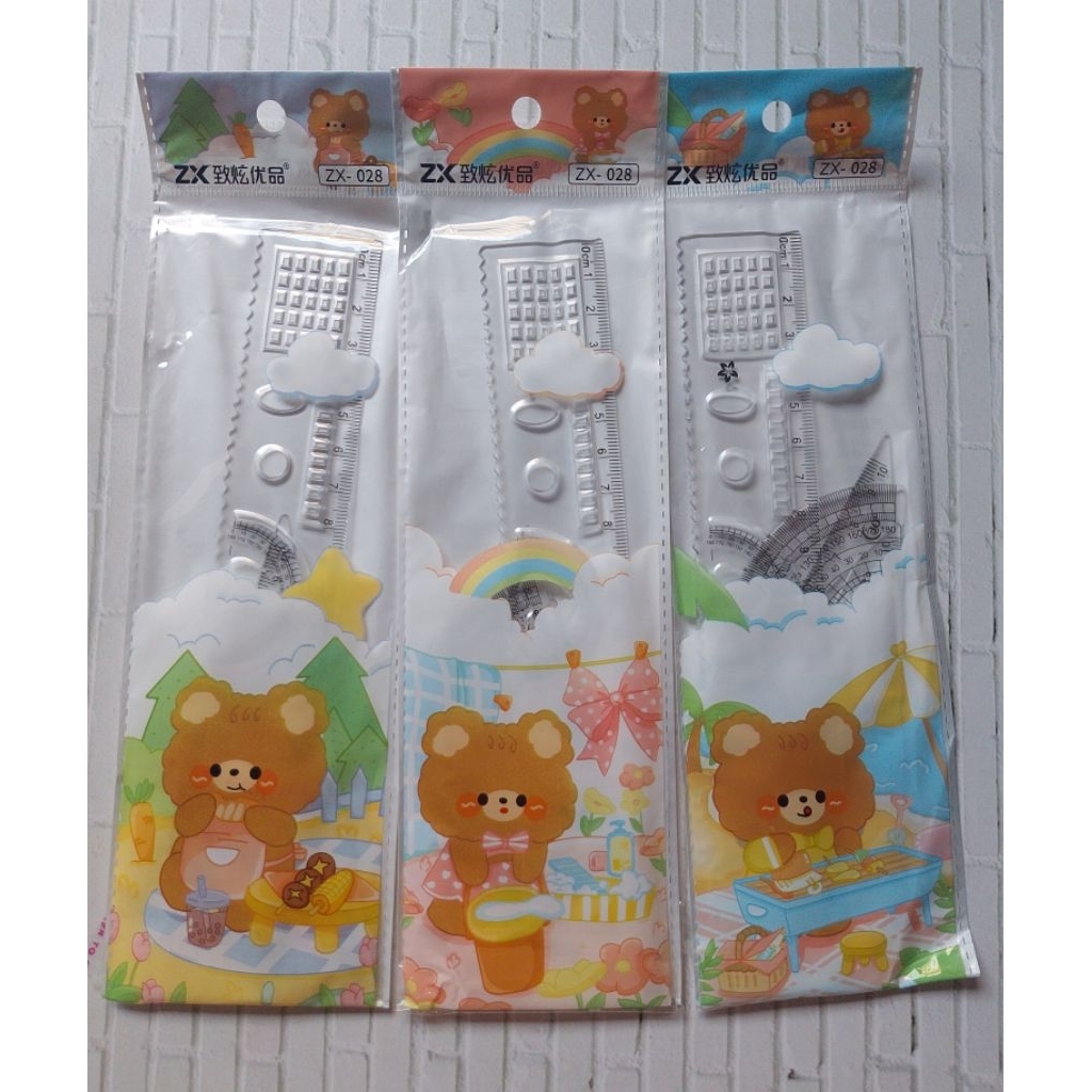 

GARISAN 4 SET ZX-028 BAHAN PLASTIK/TERDAPAT BUSUR, PENGGARIS 20CM, SEGITIGA, SIKU