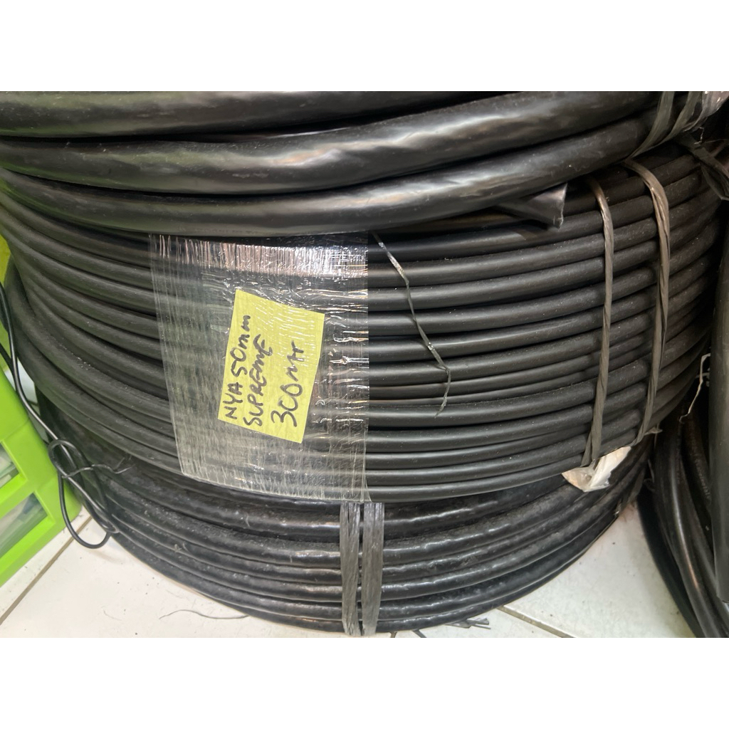 Kabel Supreme NYA 50mm HITAM Tunggal Potongan Meteran / NYA 50 Mm Supreme