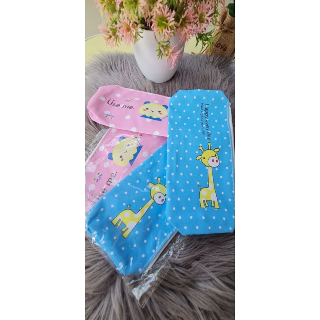 

KOTAK PENSIL PULPEN MOTIF HEWAN LUCU POUCH KARAKTER