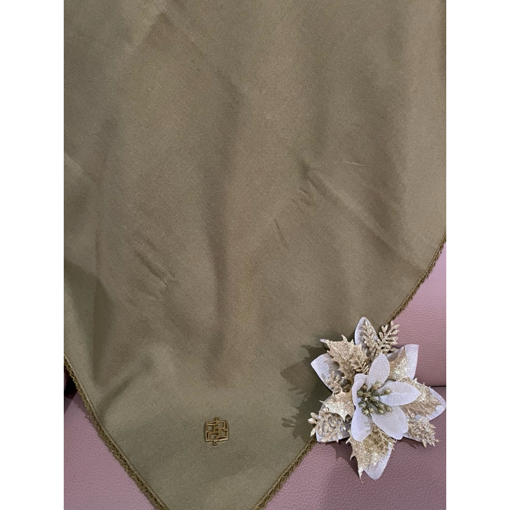 HIjab voal Ivan Gunawan - preloved