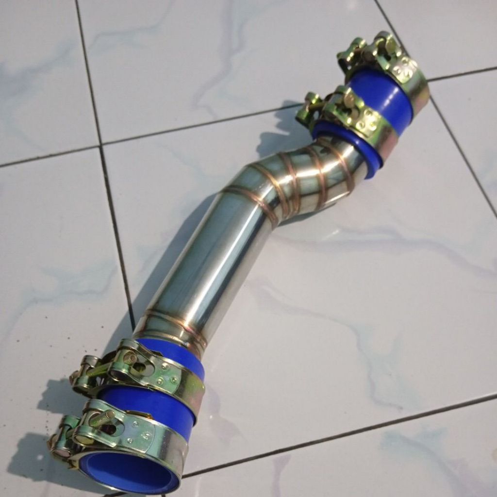 Piping Turbo Pendek Menuju Intercooler Wuling Almaz Turbo/Wuling Cortez Turbo