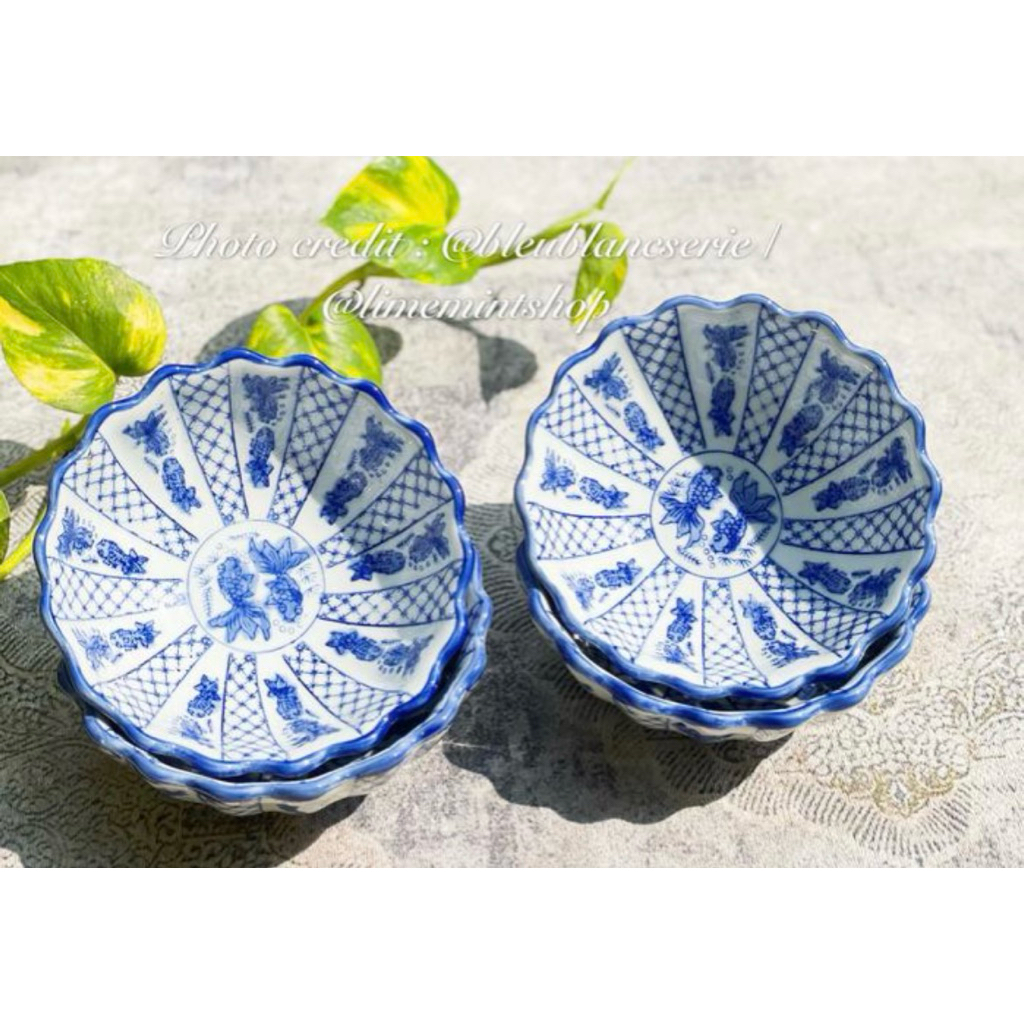 Mangkok Keramik Biru Putih Fishy Medium