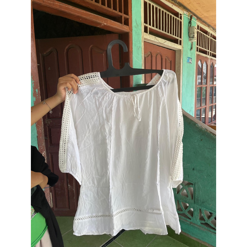 Baju wanita preloved pemakaian Pribadi