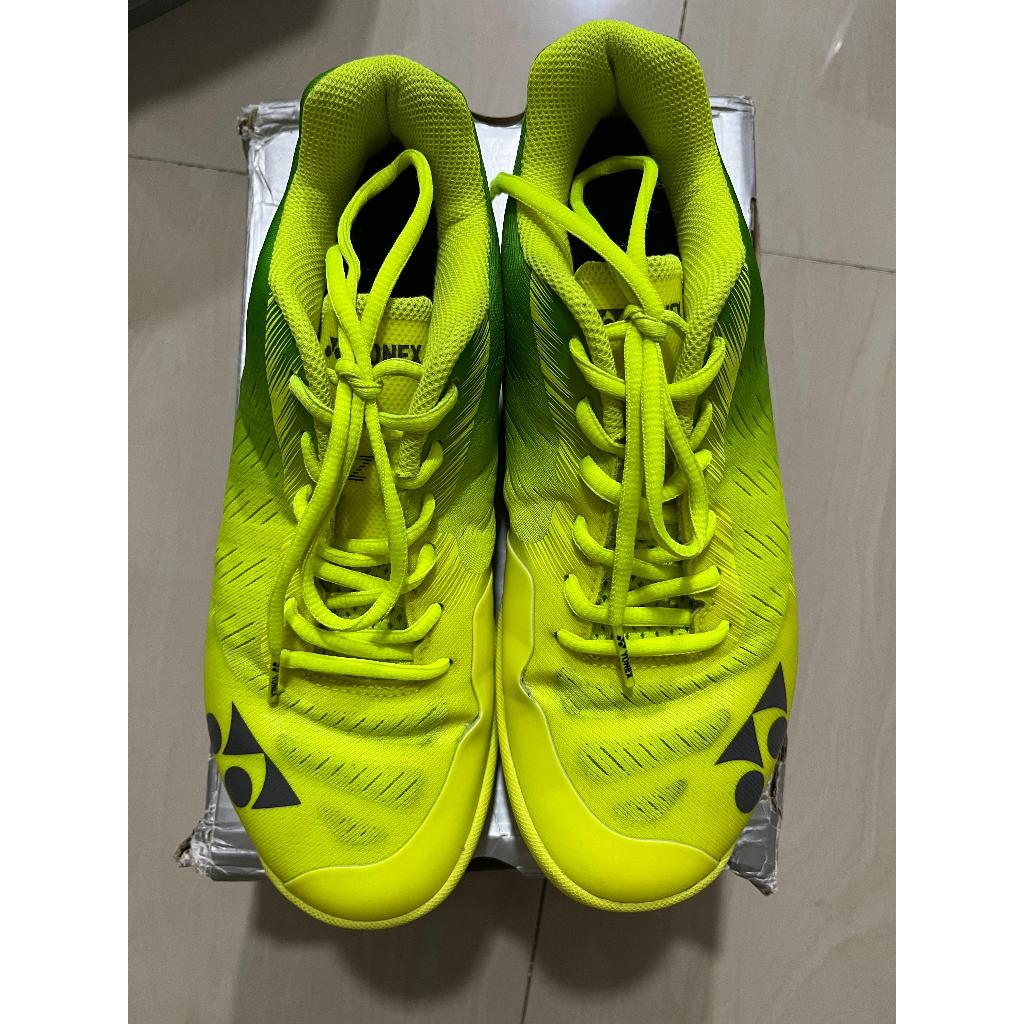 Yonex Sepatu Badminton Power Cushion Aerus Z Men Bekas