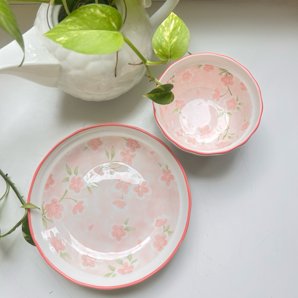 Set Piring & Mangkok Motif Bunga Pink | Piring 18 cm Mangkok 11 cm
