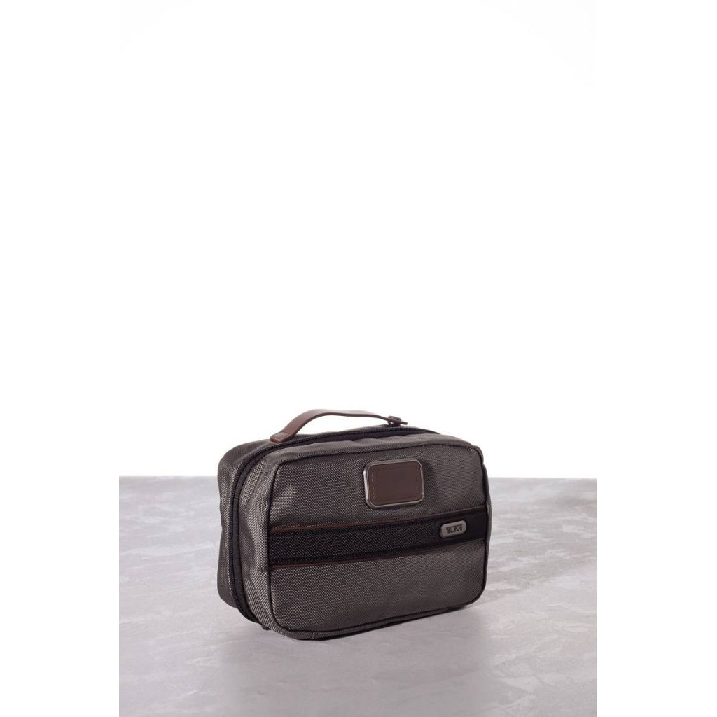 TUMI Gen 4.3 Core Split Travel Kit Bag in Castle Rock/Brown Ballistic Nylon