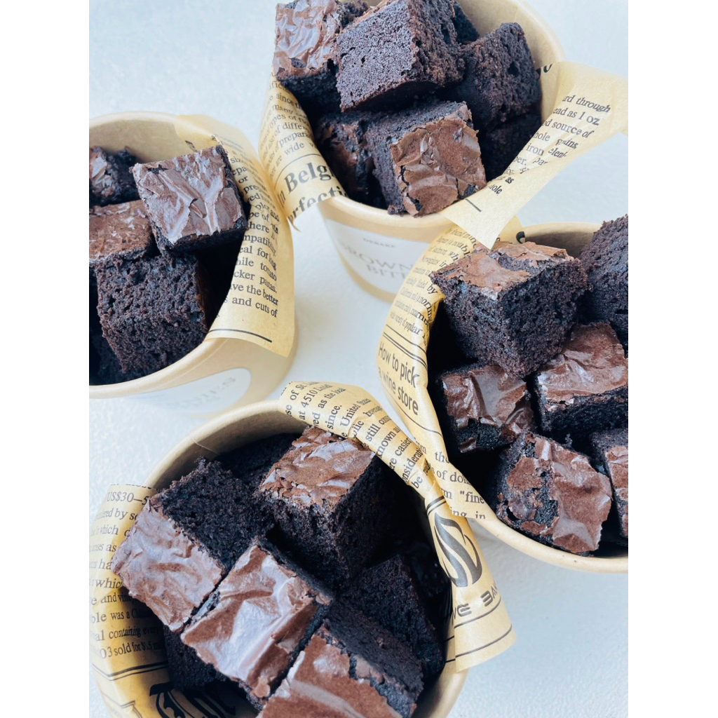 

RB Brownies Bites coklat banget chewy / Birthday Gift / Hampers / Brownies Cup / Brownies Lumer