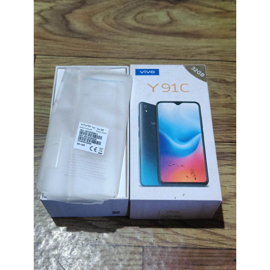 

KARDUS DUS BOX HP VIVO Y91C KONDISI SESUAI DI FOTO