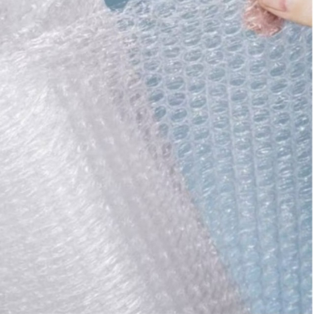 

Bubble wrap tambahan packing biar aman