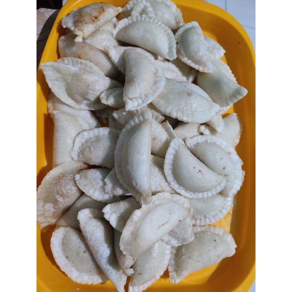 

CIREENG ISI AYAM PEDAS