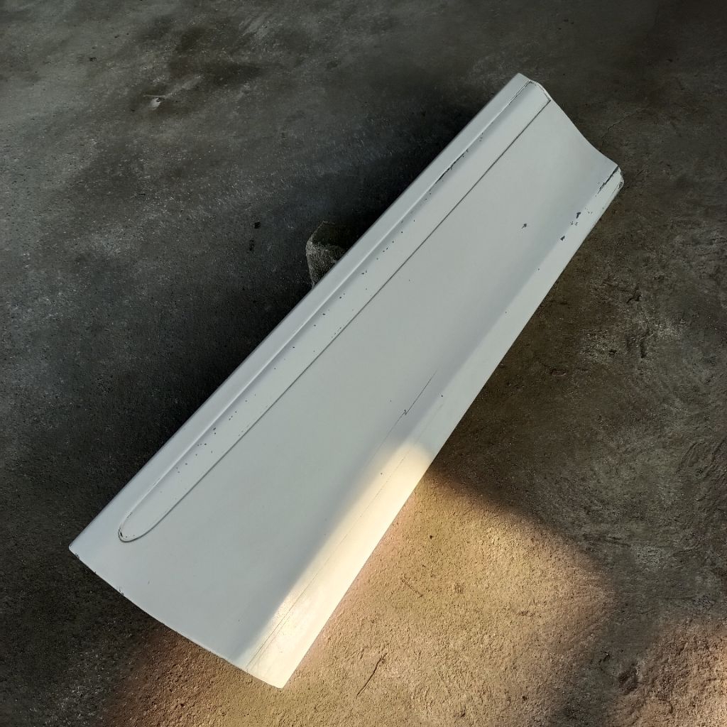 Lis pintu  Luxio 2015 belakang kanan