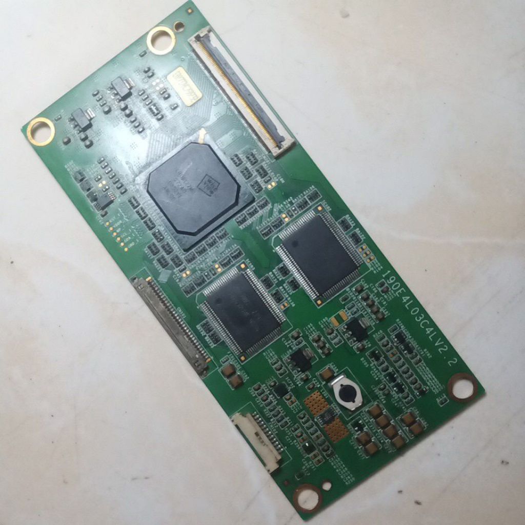 tcikon samsung jadul 32 in