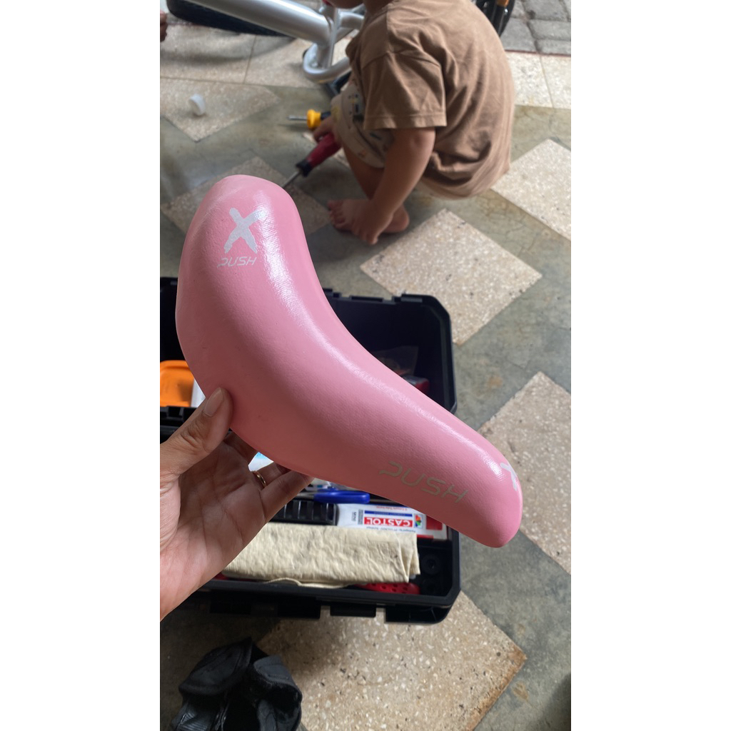 Sadel Pushbike Xpush Warna Pink Preloved
