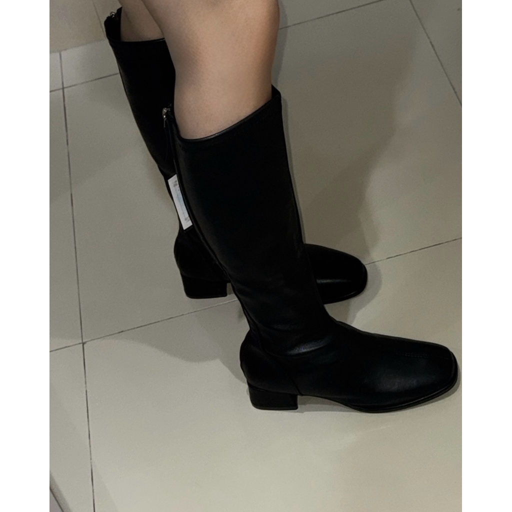 PRELOVED - Knee Boots / Korean Boots / Style boots (STILL NEW)