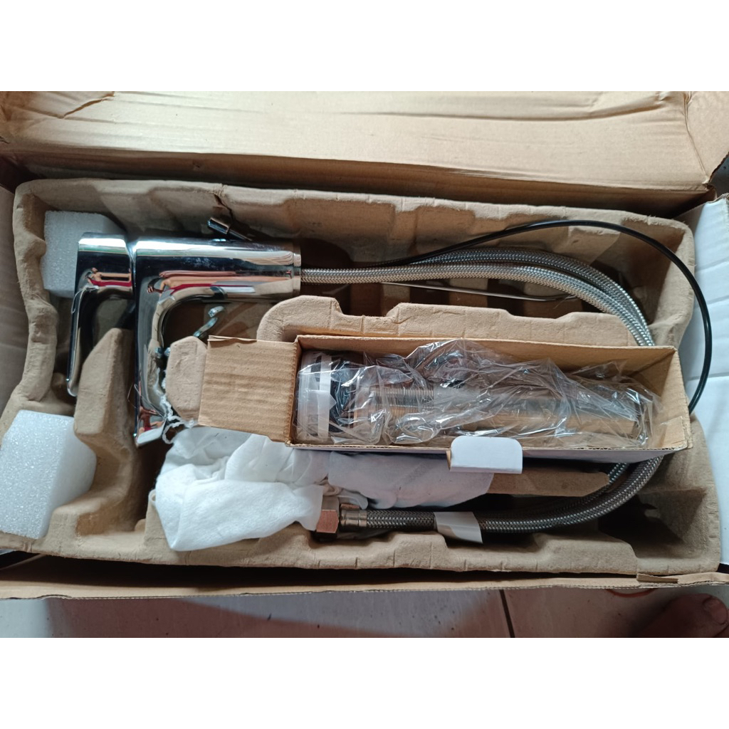 kran wastafel Grohe panas dingin