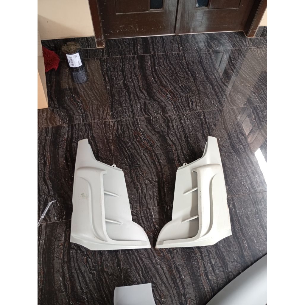 pipi truk canter bahan plat