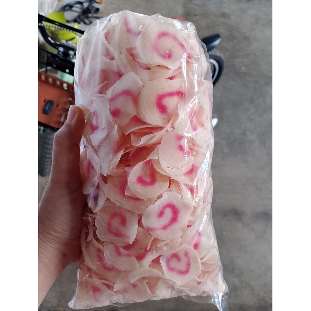 

KERUPUK SINGKONG MENTAH RENYAH GURIH NAGIH(500g)