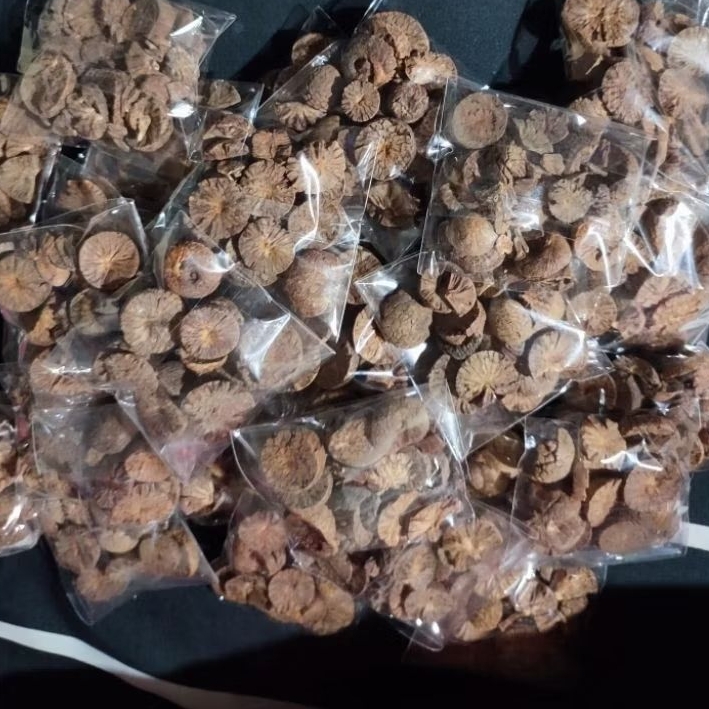 

Pinang Kering/pinang iris asli kupang