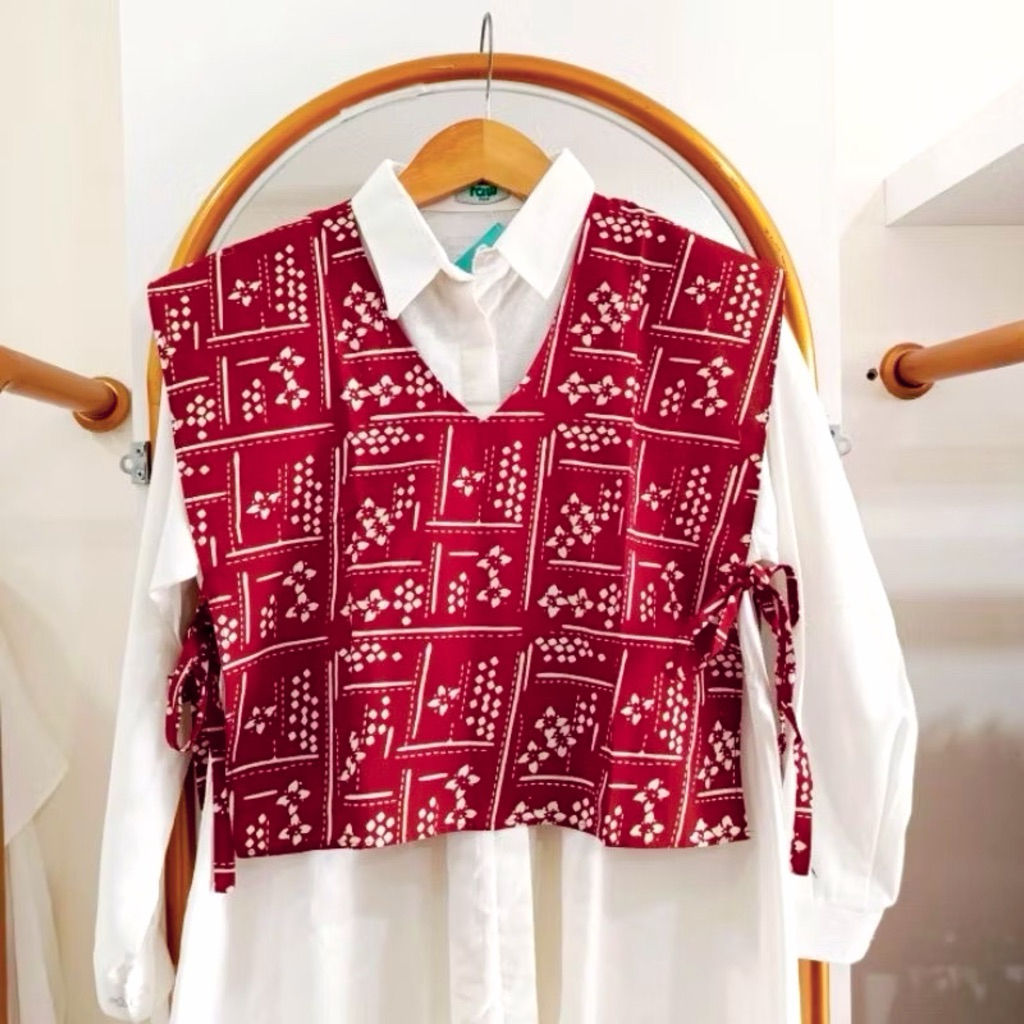 VEST BATIK KEMERDEKAAN OUTFIT MERAH PUTIH ROMPI BATIK MODERN