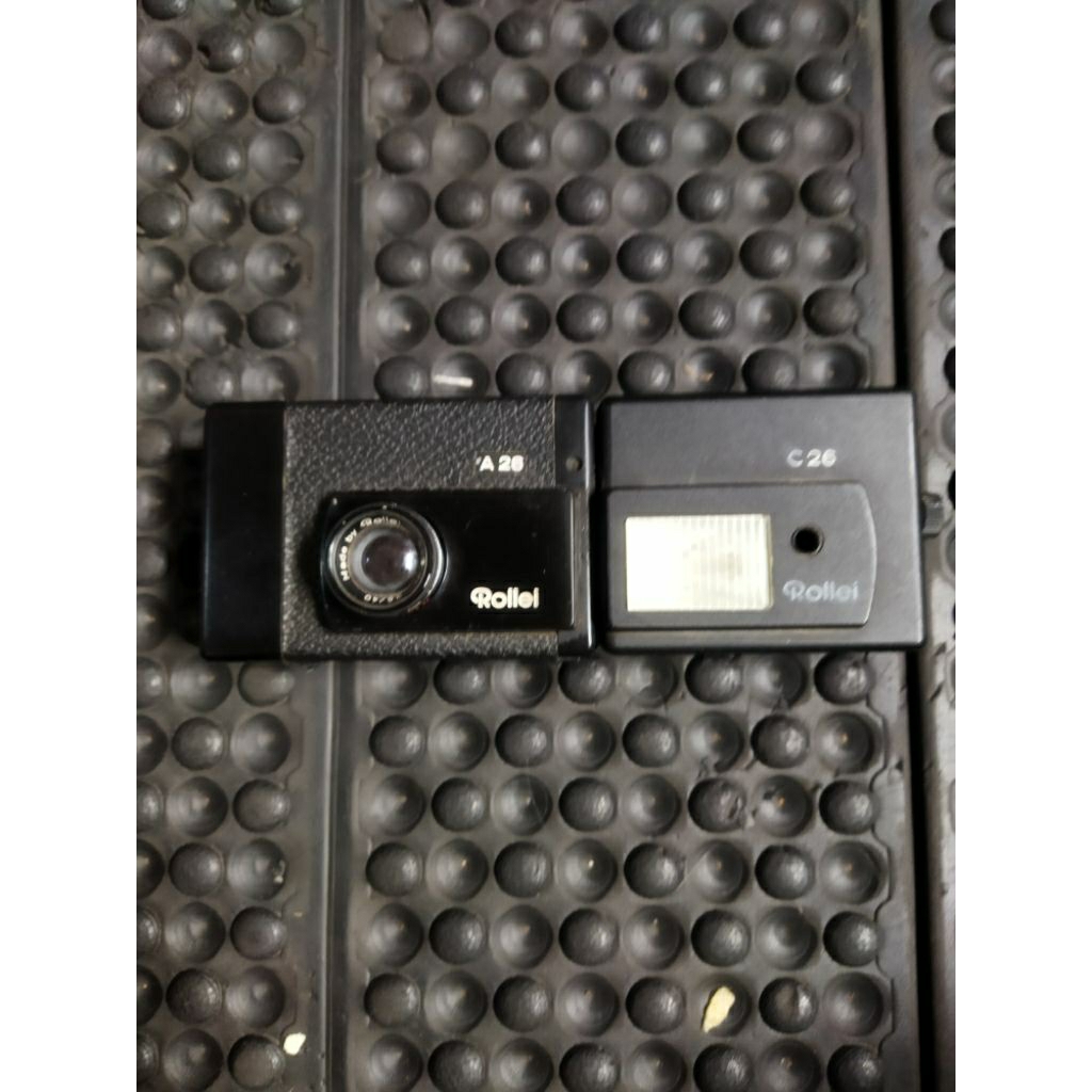 kamera analog jadul rollei A26 dan flash rollei c26