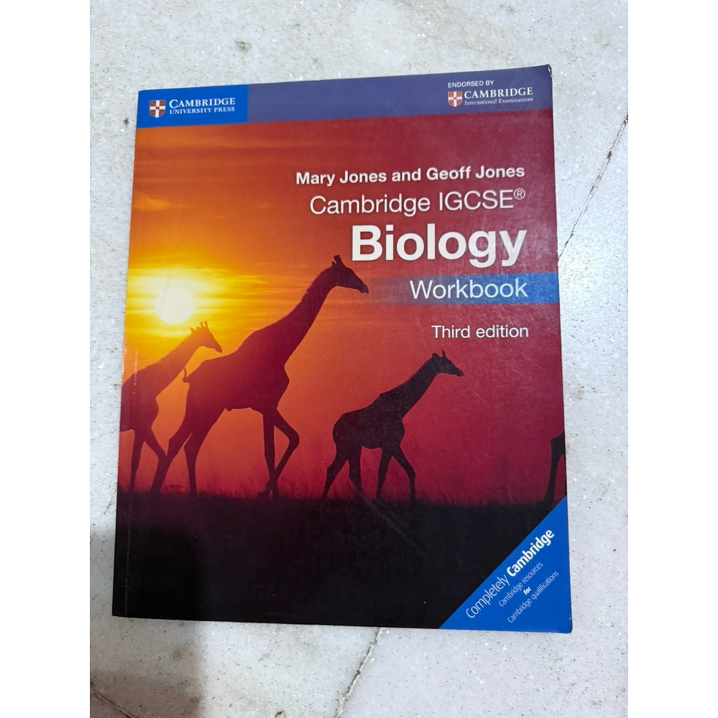 

cambridge igcse biology workbook third edition ORI bekas
