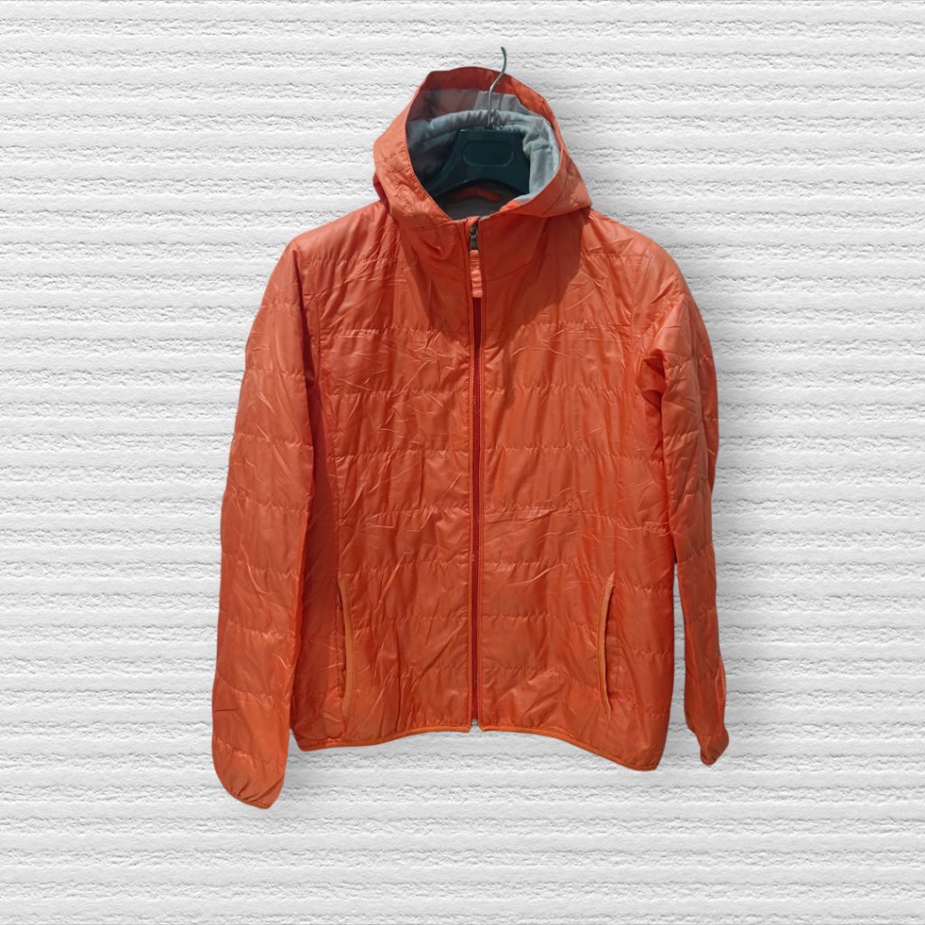 Uniqlo jaket pria hoodie [size L]